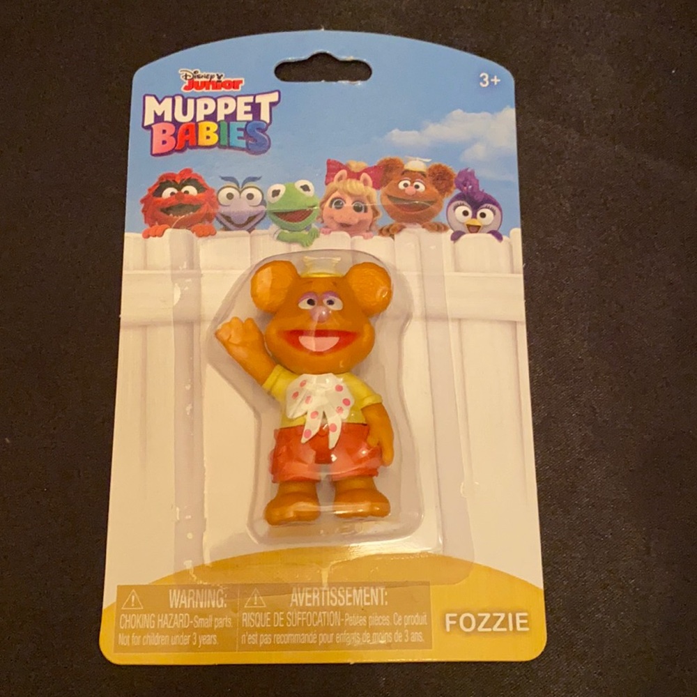 Disney Junior Muppet Babies Fozzie Mini Figure NEW.